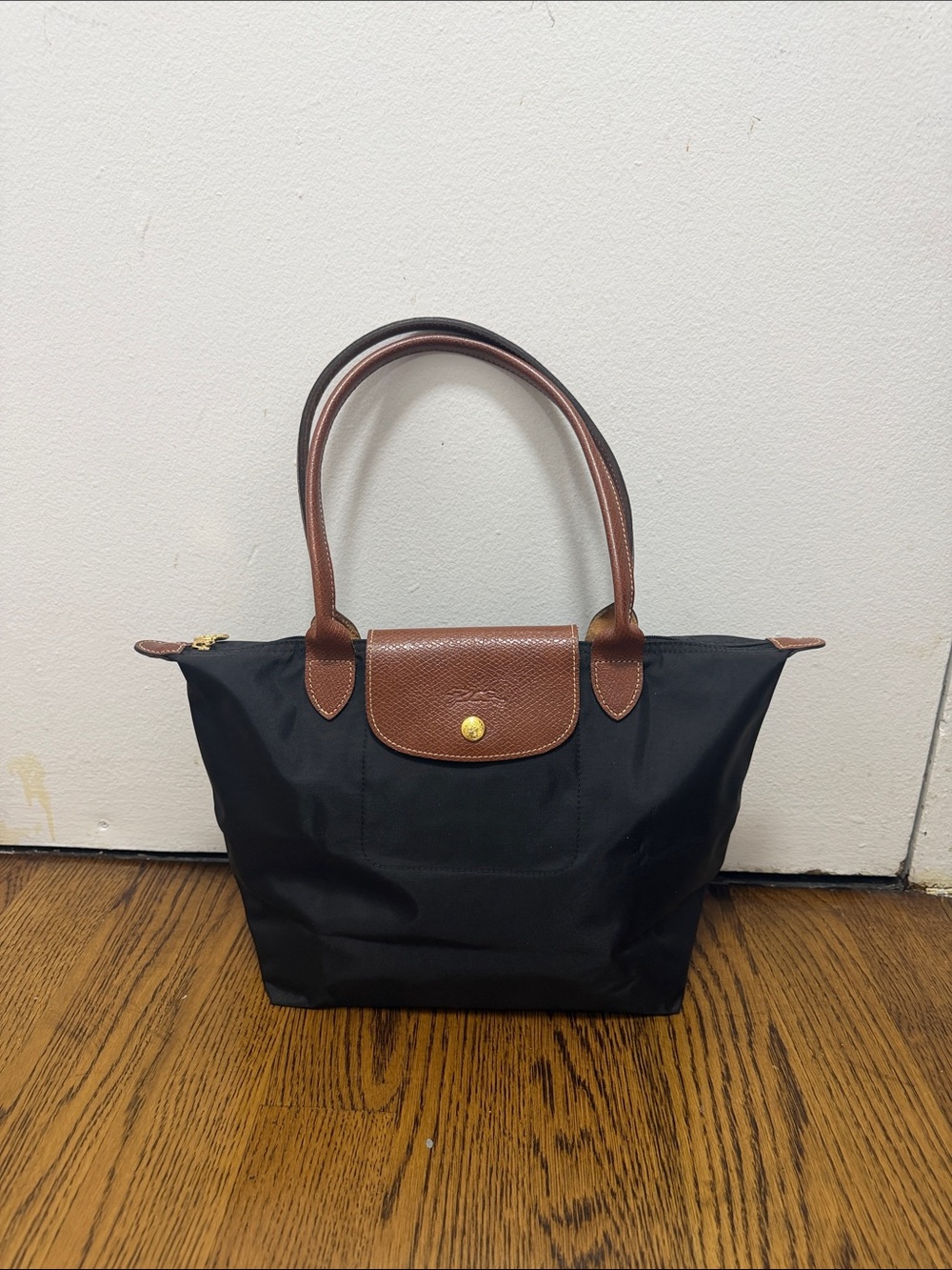 Longchamp Medium Le Pliage Black Tote